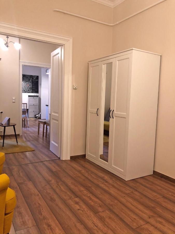 Modern Comfort In Historical بودابست المظهر الخارجي الصورة